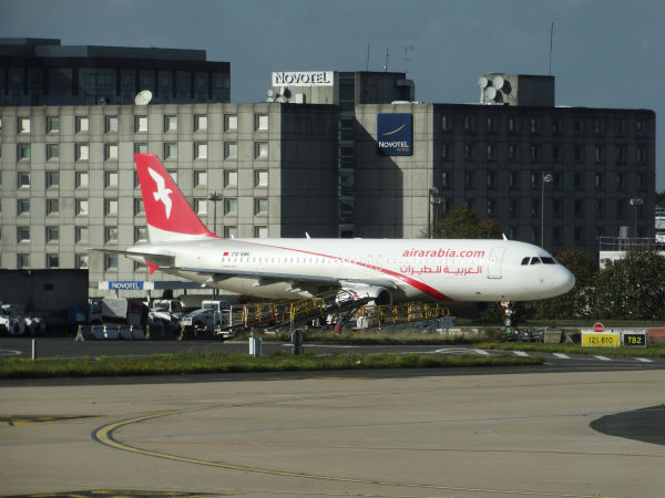 fr-airarabia-cn_nmk-pariscdg-211017-full.jpg