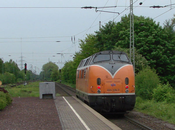 de-bahnlogistik24-v200-dinslaken-090509-pic2-full.jpg