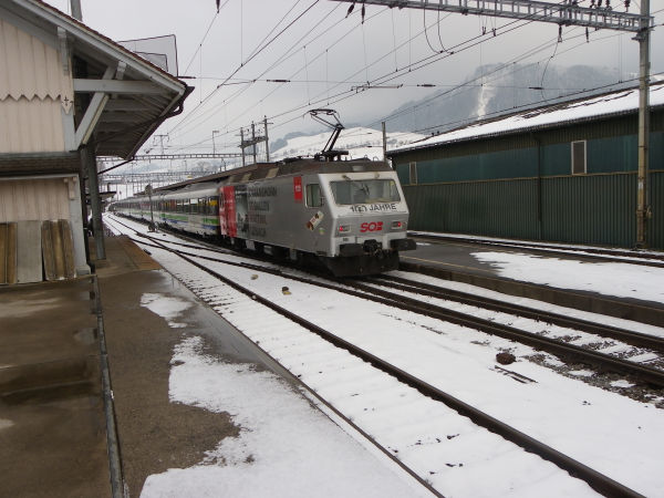 ch-sob-voralpenexpress-samstagern-250113-pic2-full.jpg