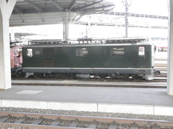 ch-sbb_bruenig-hge44i-luzern-100710-full.jpg