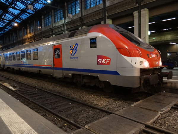 fr-sncf-bb7200-garedelest-040314-pic2-full.jpg