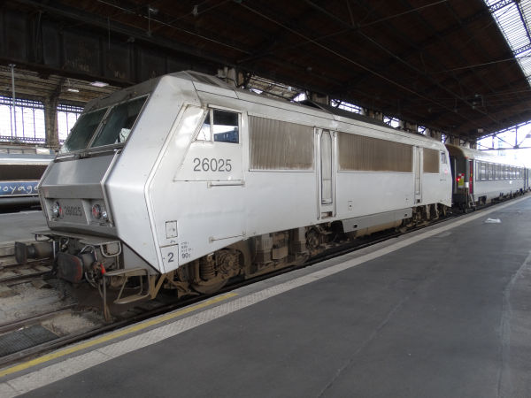 fr-sncf-bb26000-garedausterlitz-191017-pic2-full.jpg