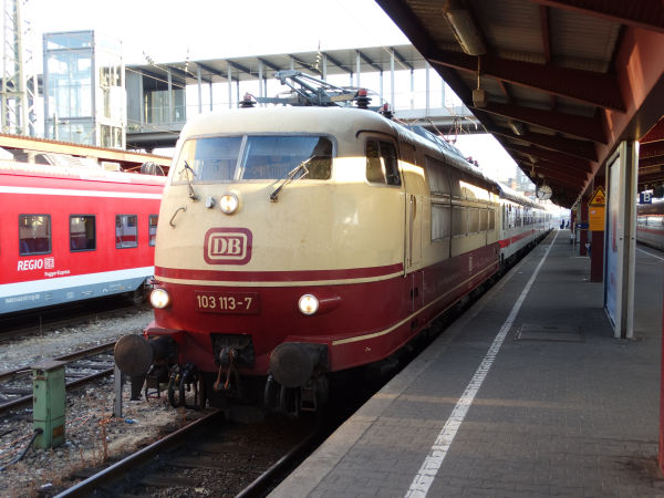 de-db-br103-ulm-030916-pic2-full.jpg