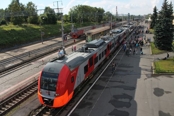 ru-rzd-lastochka-petrozavodsk-100715-timovarshukov-pic2-full.jpg