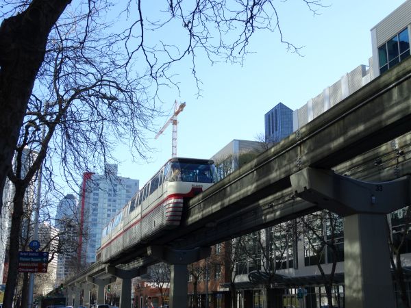 us-seattlemonorail-130217-full.jpg