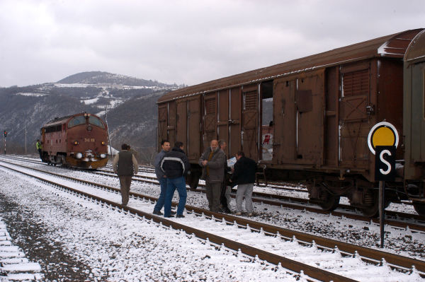 ks-di3_619-mitrovica-2004-markku_salo-pic2-full.jpg